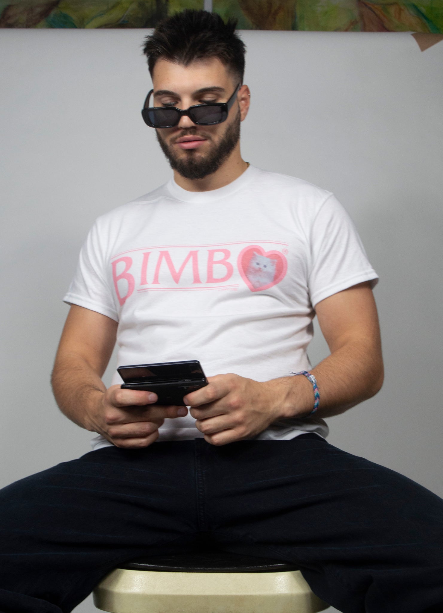 Bimbo Kätzchen Unisex T-Shirt (Rosa/Weiß)