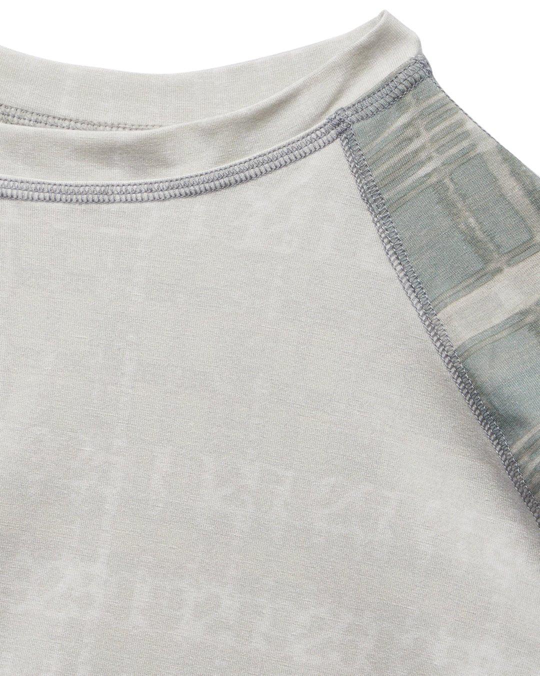 Grünes Wende-Baby-T-Shirt