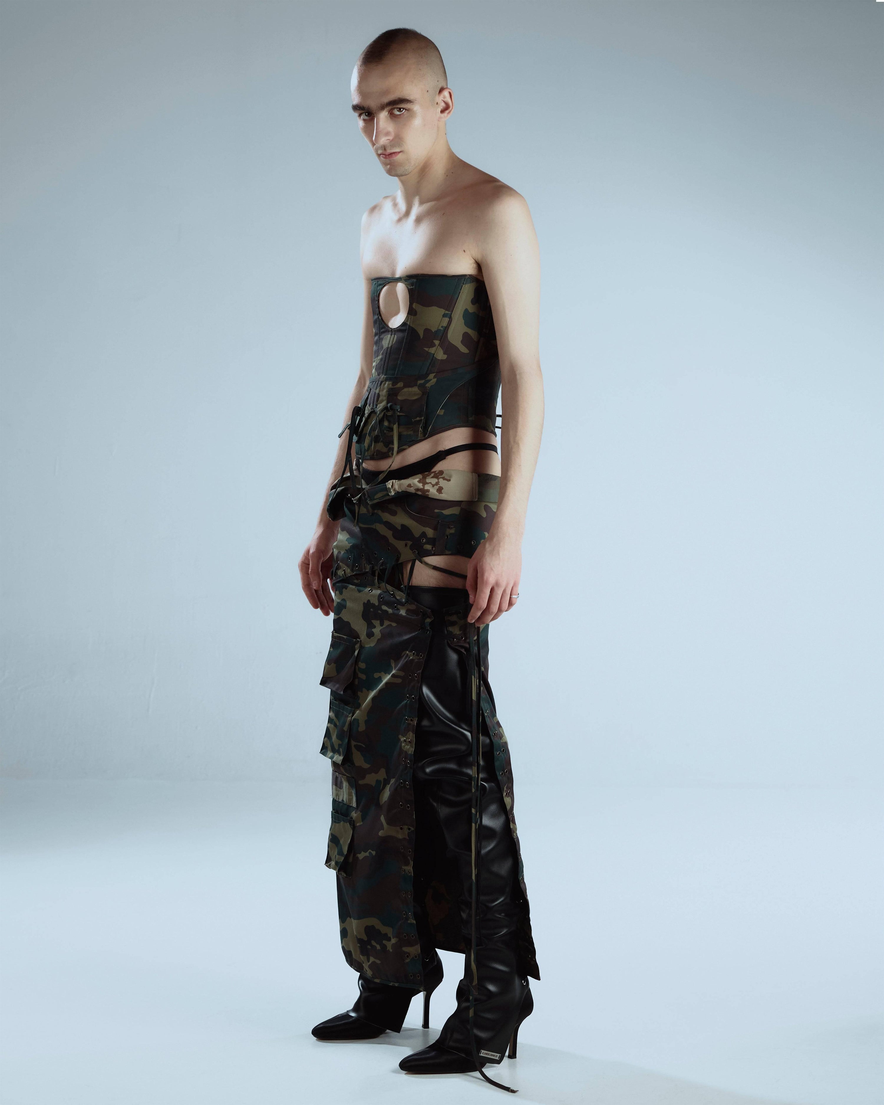 컷아웃 카고 코르셋