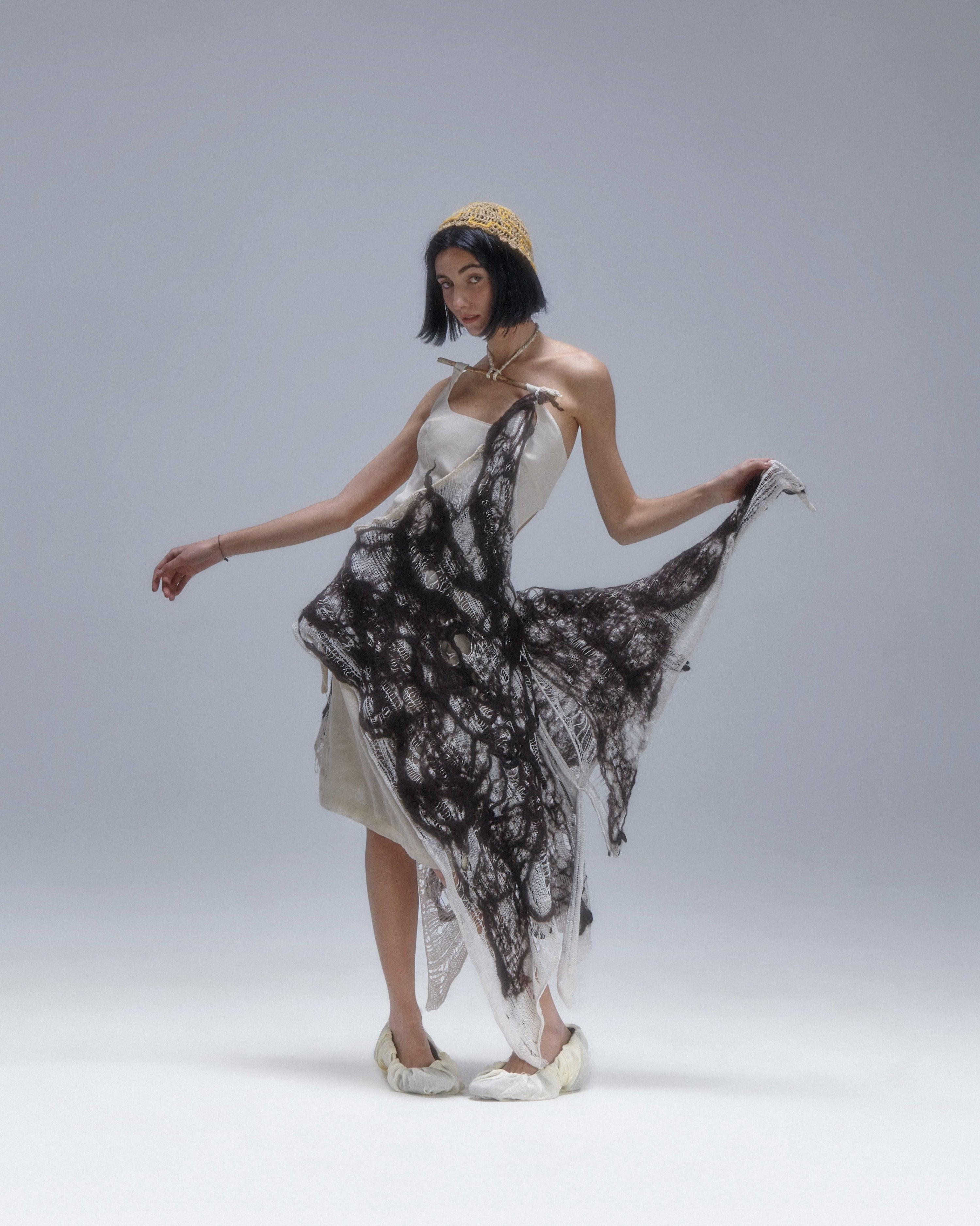 노란색 데이터 보닛