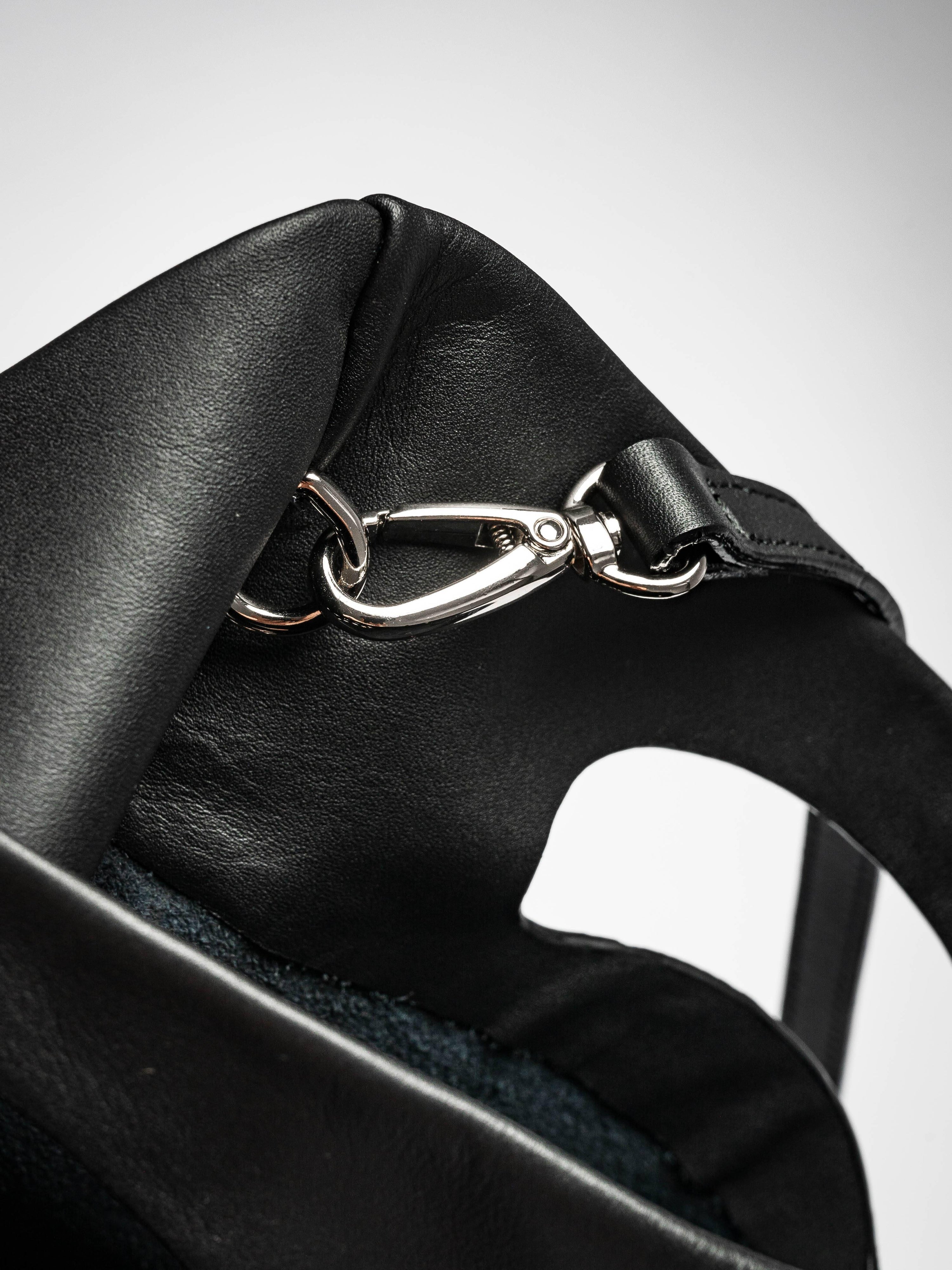 하트브레이크 미니 가죽 비닐백