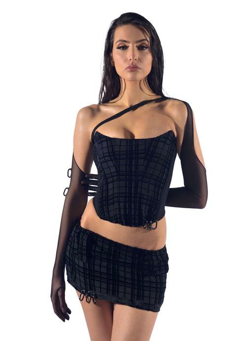 장갑이 달린 검은색 벨벳 코르셋