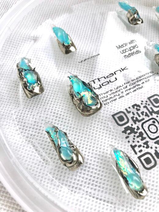 Chrom+klare Blob-Nägel