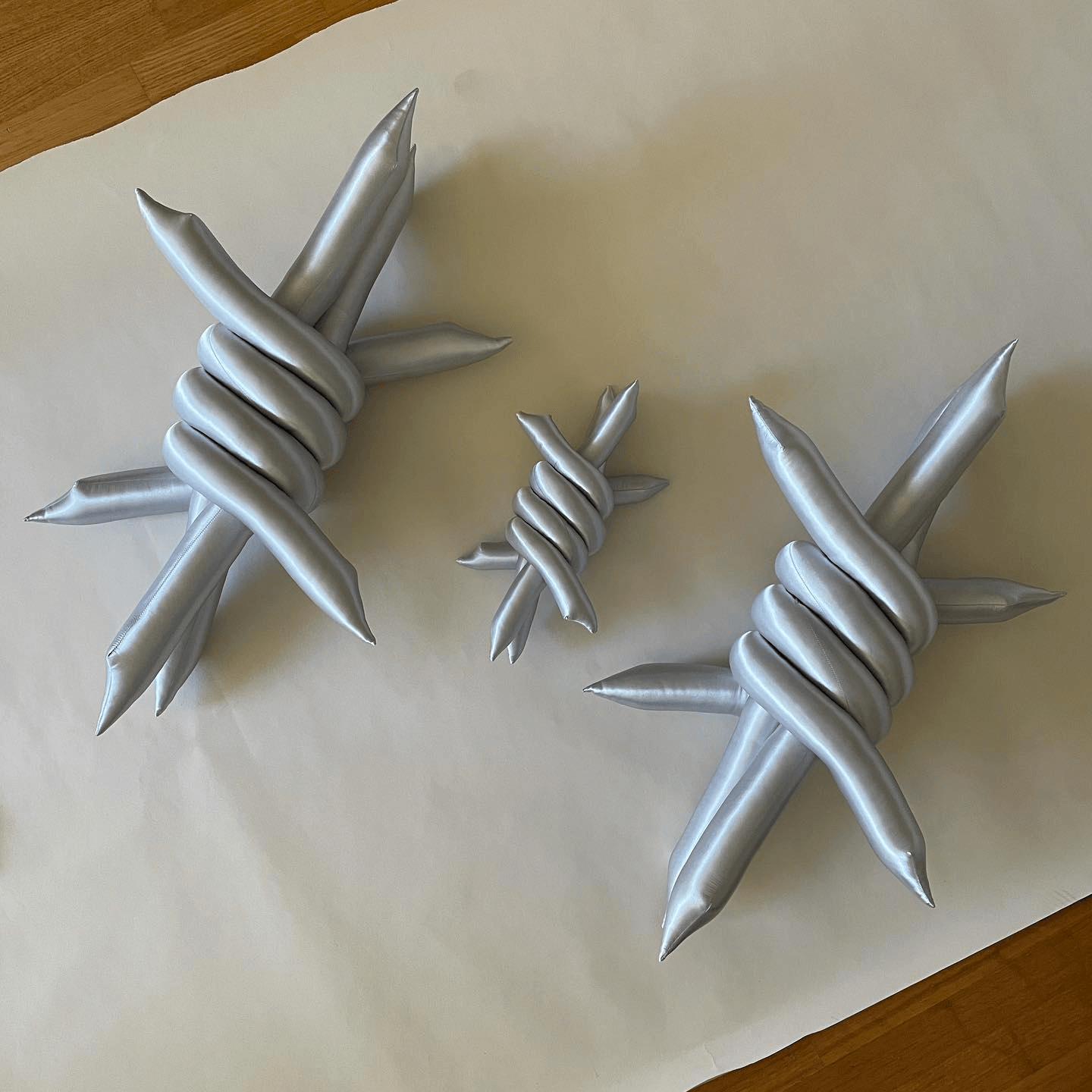 Silberner klassischer Widerhaken