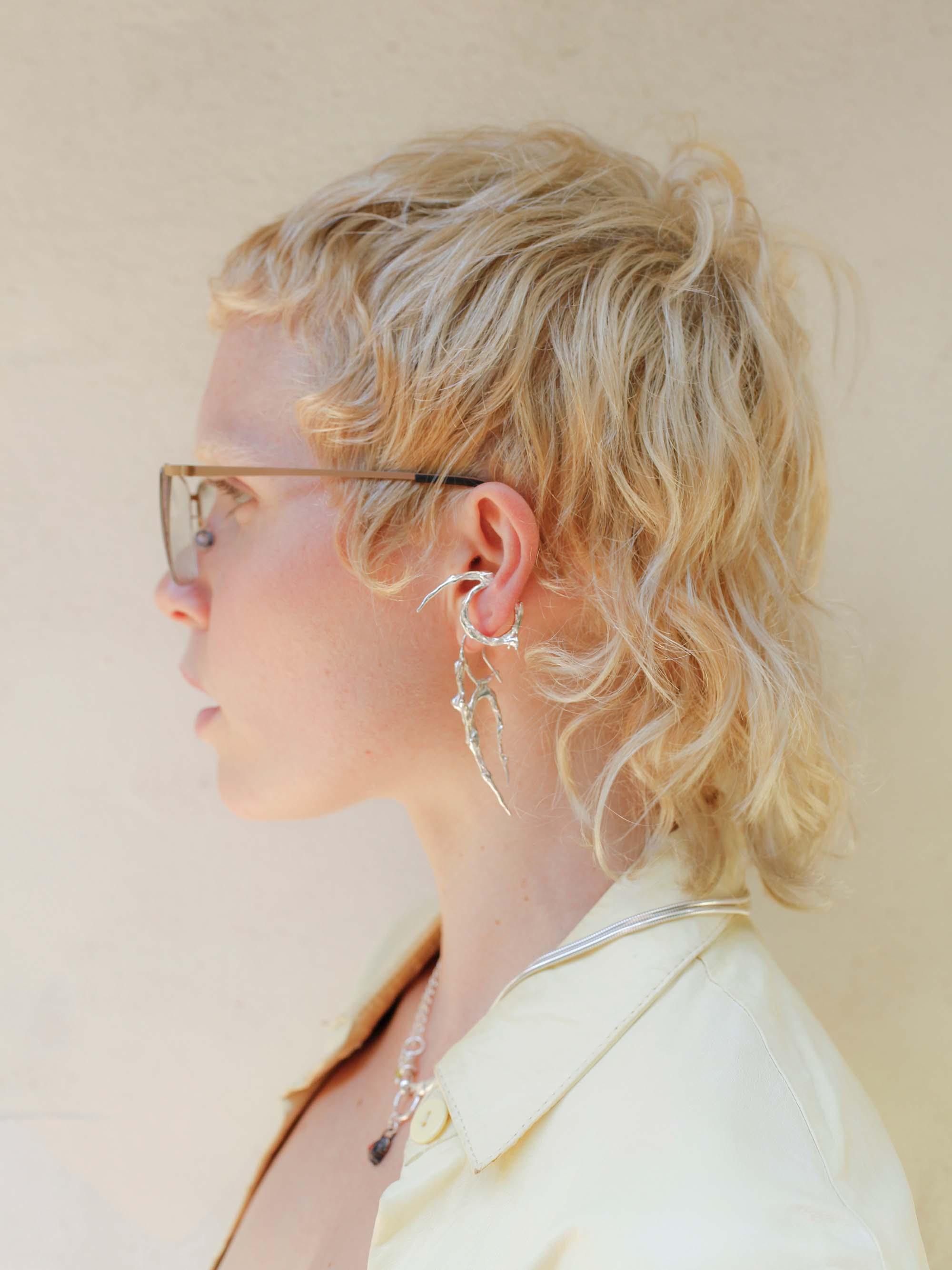 메이든스팽 이어커프