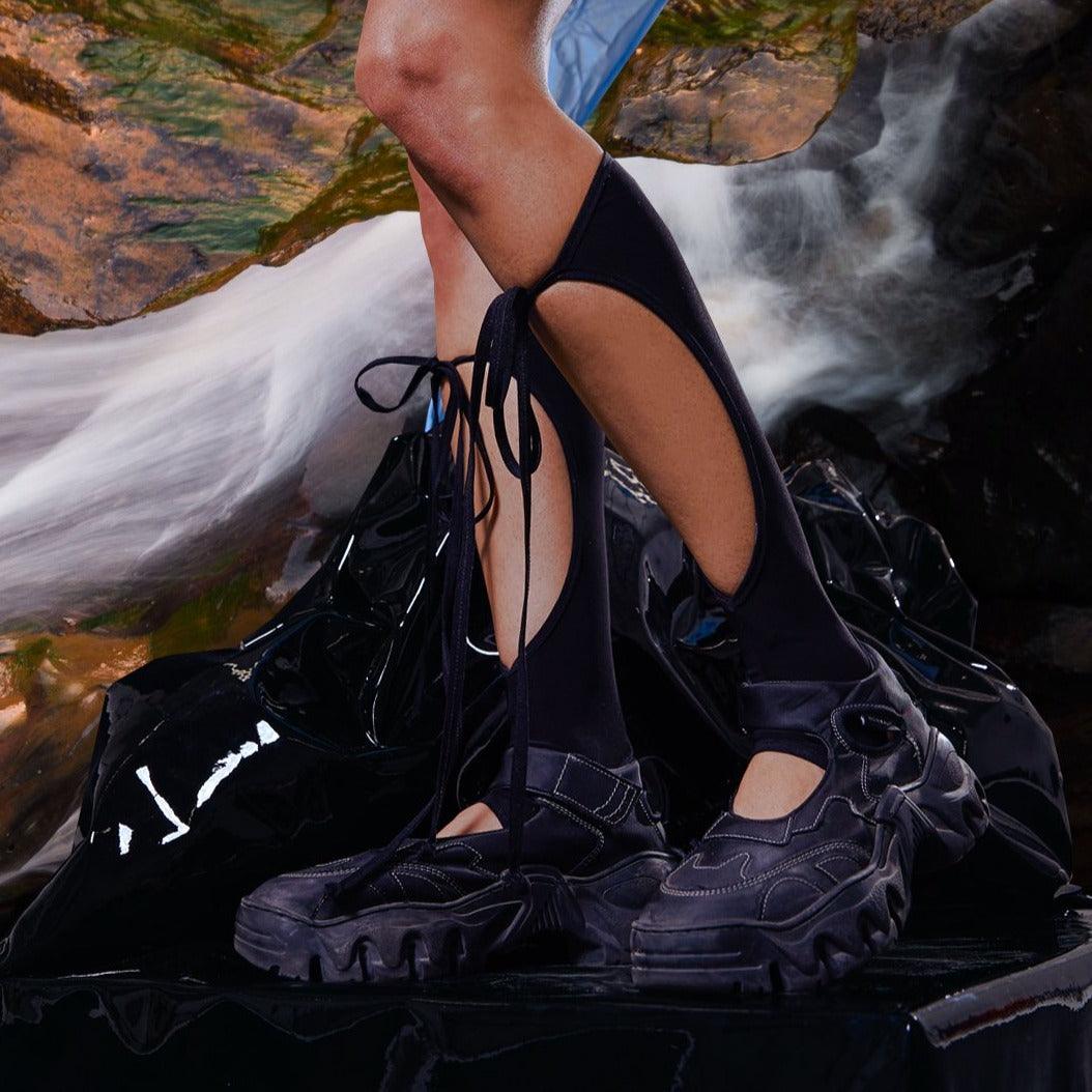 포인트 니 하이 양말